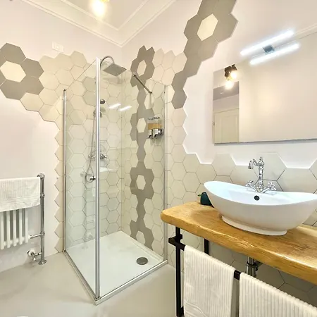 Le Porte Di بيت ضيافة 3*